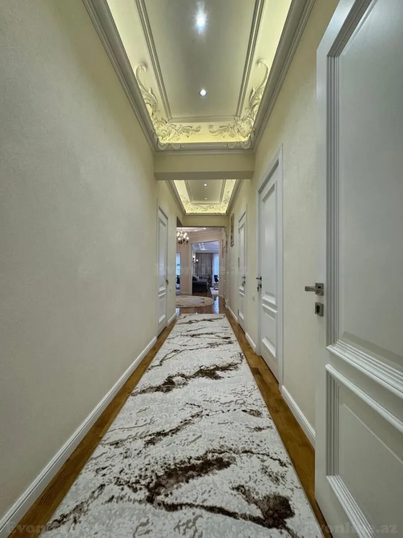 Satılır 4 otaqlı Mənzil Yeni tikili 225 m² 28 May m. - şəkil 16