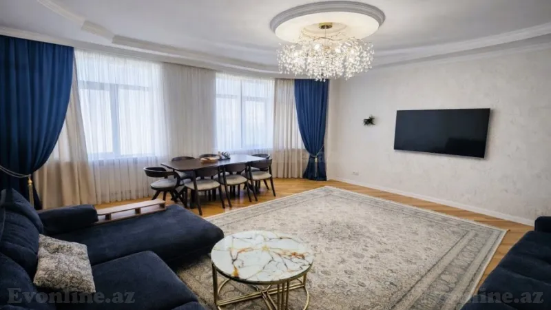 Satılır 3 otaqlı Mənzil Yeni tikili 130 m² Gənclik m.