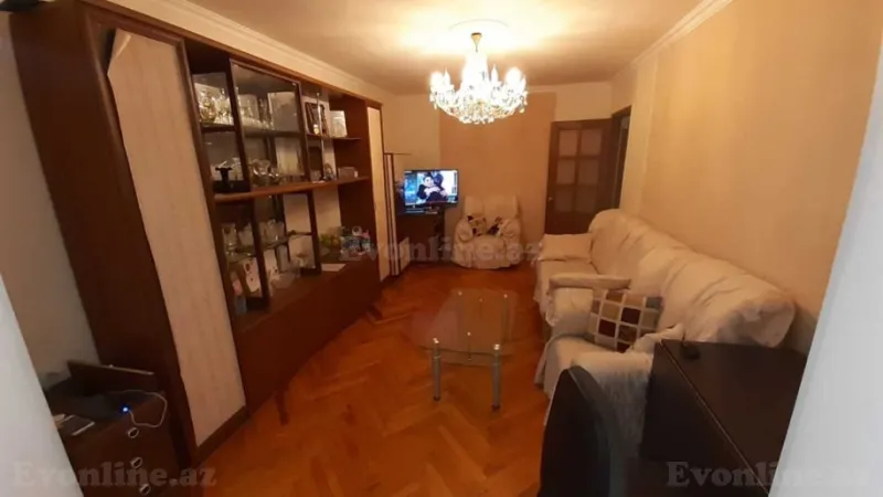 Satılır 3 otaqlı Mənzil Köhnə tikili 65 m² Elmlər Akademiyası m. - şəkil 3