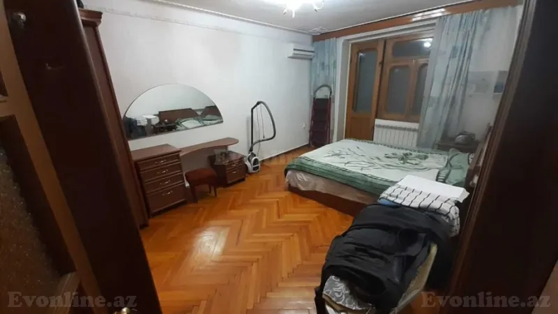 Satılır 3 otaqlı Mənzil Köhnə tikili 65 m² Elmlər Akademiyası m. - şəkil 4