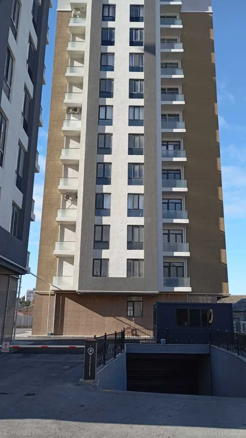 Satılır 3 otaqlı Mənzil Yeni tikili 115 m² 8-ci mikrorayon - şəkil 2
