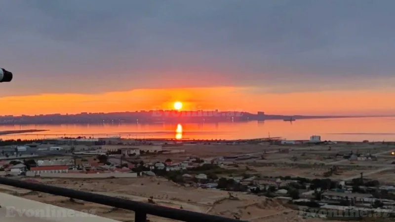 Satılır 3 otaqlı Mənzil Yeni tikili 125 m² Səbail r. - şəkil 12