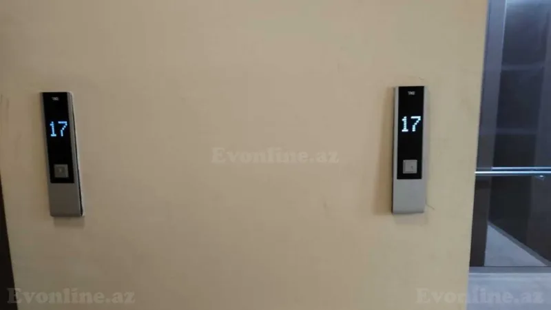 Satılır 3 otaqlı Mənzil Yeni tikili 125 m² Səbail r. - şəkil 18