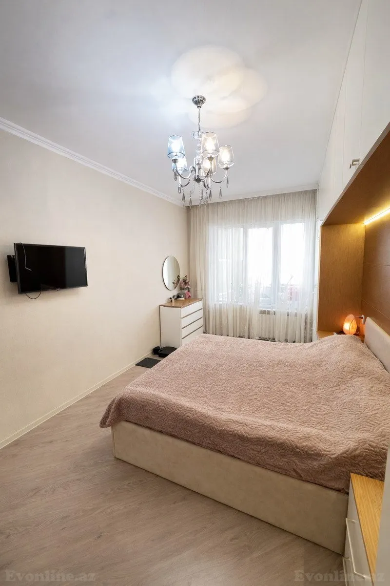 Satılır 3 otaqlı Mənzil Köhnə tikili 85 m² Əhmədli m. - şəkil 4