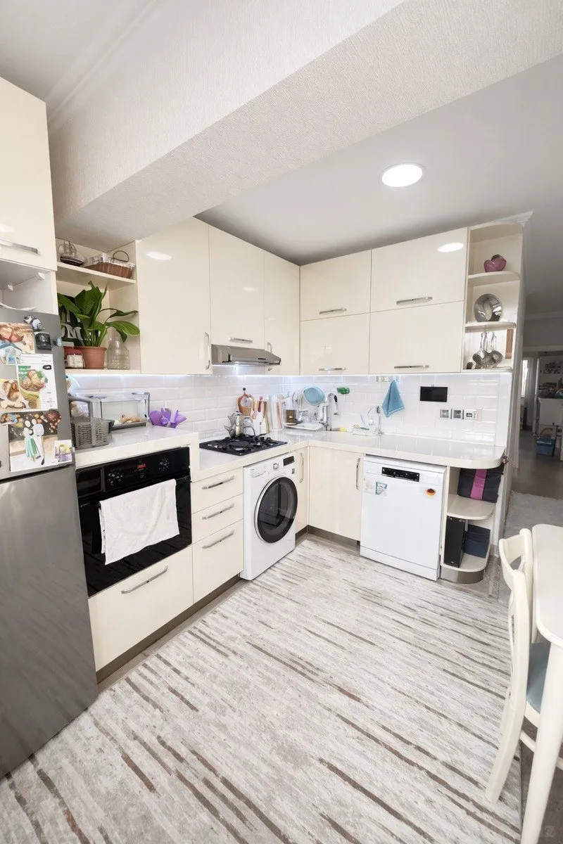 Satılır 3 otaqlı Mənzil Köhnə tikili 85 m² Əhmədli m. - şəkil 8