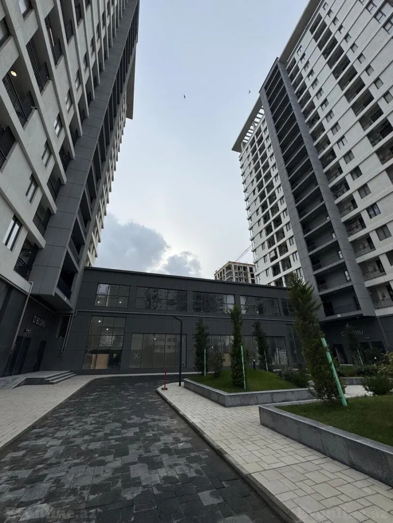 Satılır 4 otaqlı Mənzil Yeni tikili 175 m² 20 Yanvar m. - şəkil 2