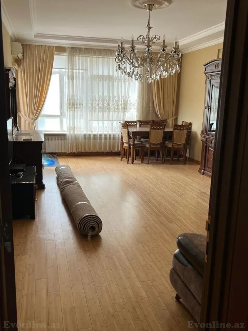 Kirayə verilir 3 otaqlı Mənzil Yeni tikili 140 m² Xətai m. - şəkil 2