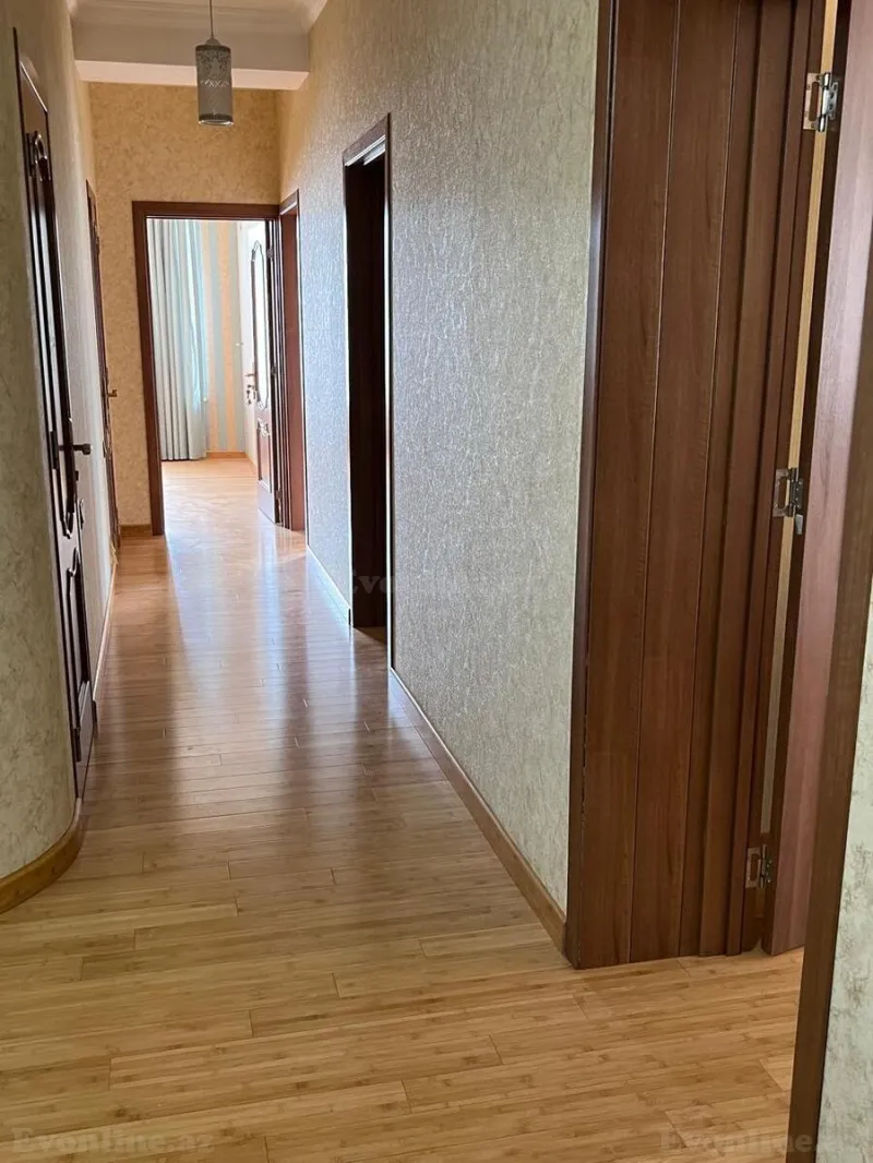 Kirayə verilir 3 otaqlı Mənzil Yeni tikili 140 m² Xətai m. - şəkil 12