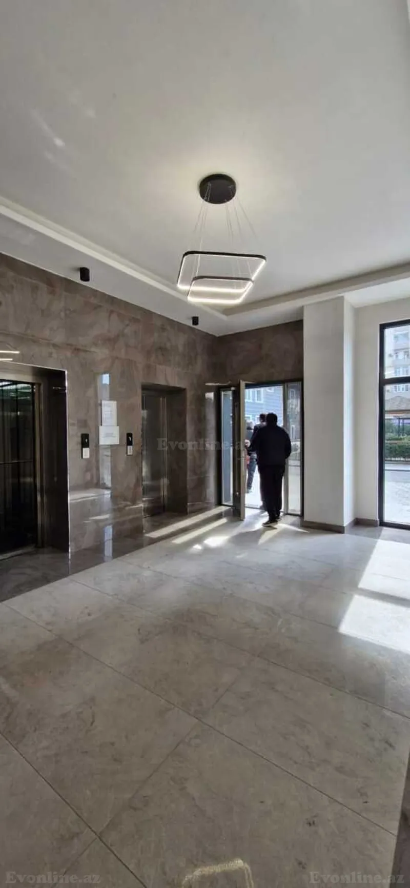 Satılır 2 otaqlı Mənzil Yeni tikili 108 m² 8 Noyabr m. - şəkil 18