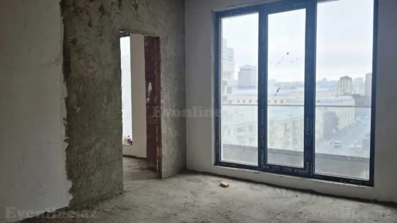 Satılır 4 otaqlı Mənzil Yeni tikili 220 m² 28 May m. - şəkil 2