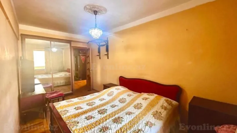 Satılır 3 otaqlı Mənzil Köhnə tikili 90 m² Yasamal - şəkil 5