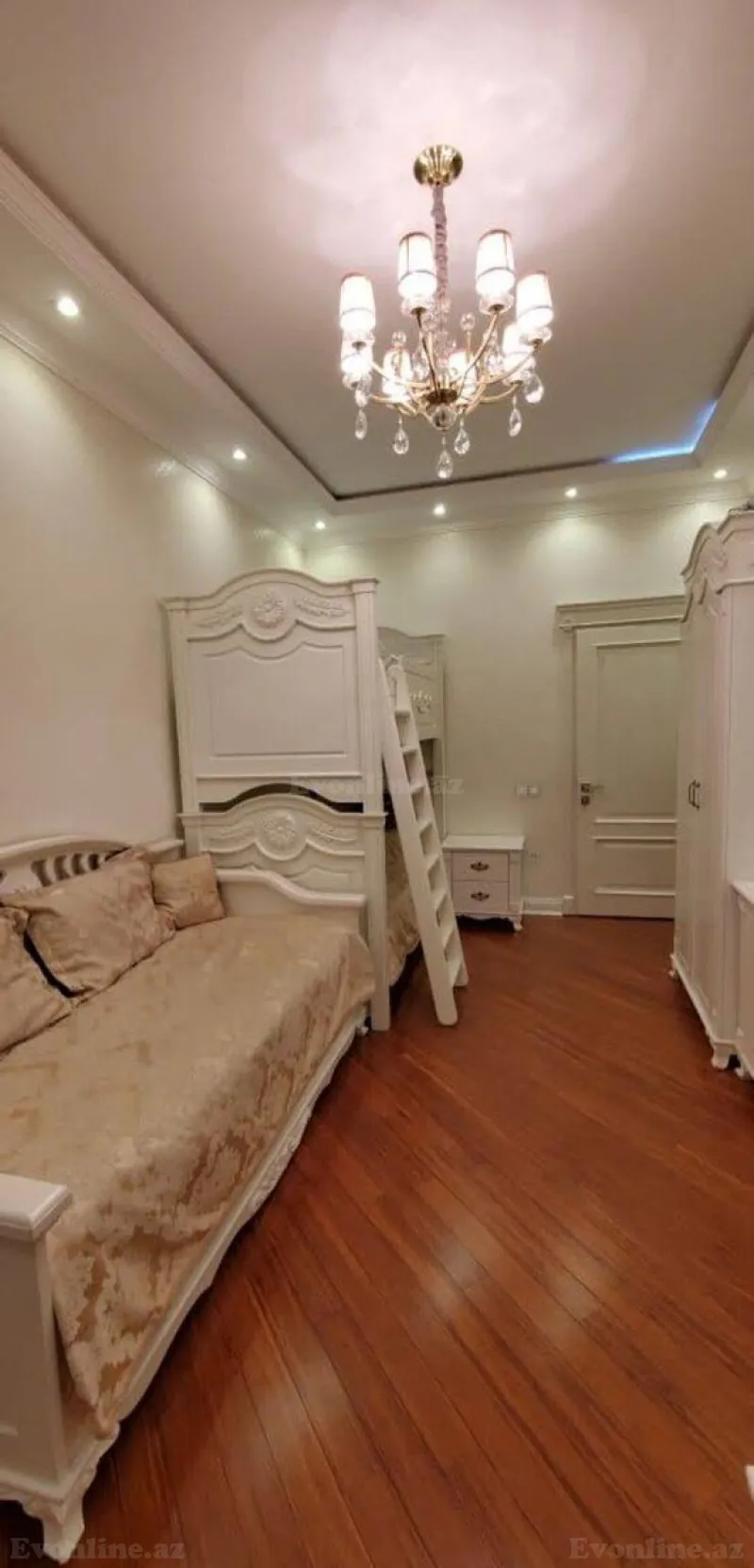 Satılır 3 otaqlı Mənzil Yeni tikili 110 m² İnşaatçılar m. - şəkil 4