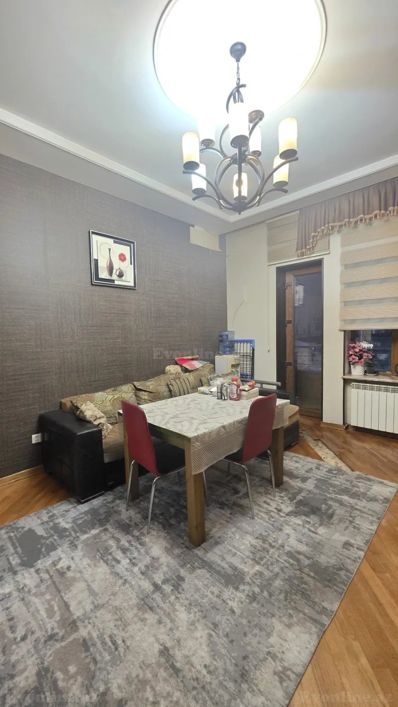 Satılır 4 otaqlı Mənzil Yeni tikili 179 m² Nəsimi r. - şəkil 16