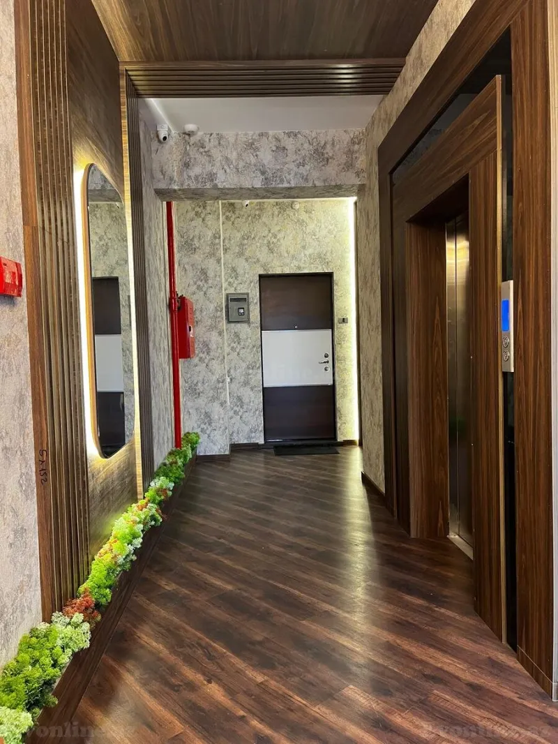 Kirayə verilir 4 otaqlı Mənzil Yeni tikili 160 m² Sahil m. - şəkil 2