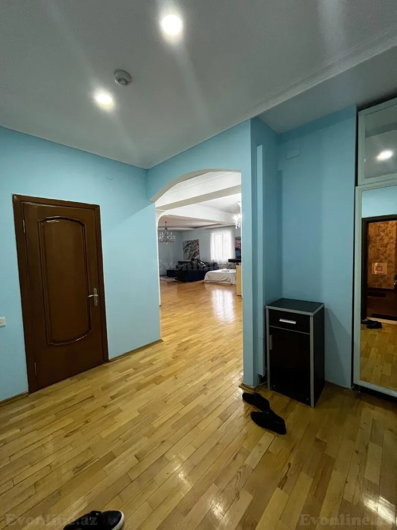 Kirayə verilir 4 otaqlı Mənzil Yeni tikili 160 m² Sahil m. - şəkil 19