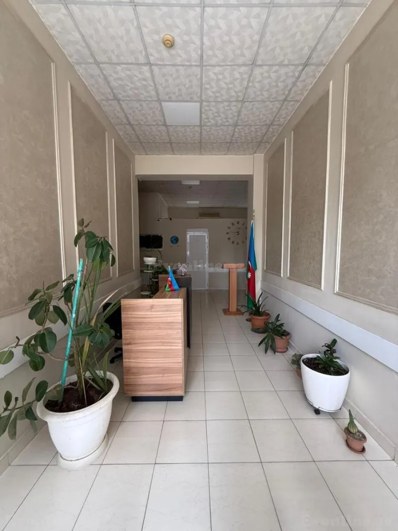 Kirayə verilir Obyekt 220 m² Gənclik m.