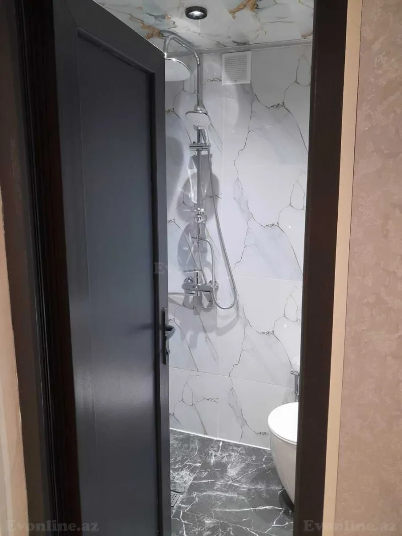 Satılır 3 otaqlı Mənzil Köhnə tikili 65 m² Səbail r. - şəkil 11