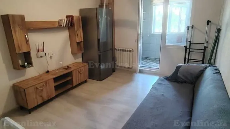 Kirayə verilir 2 otaqlı Mənzil Köhnə tikili 40 m² Neftçilər m.
