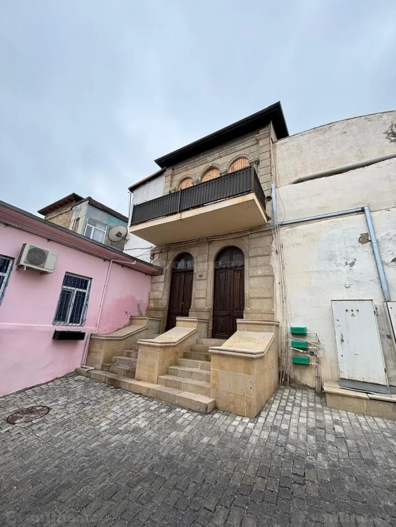 Satılır 2 otaqlı Mənzil Köhnə tikili 50 m² Səbail r. - şəkil 12