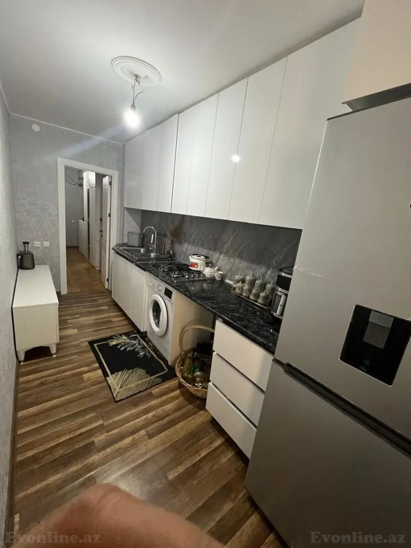 Satılır 2 otaqlı Mənzil Köhnə tikili 70 m² 4-cü mikrorayon - şəkil 12