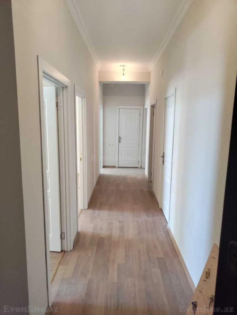 Bakı, Suraxanı r., Hövsanda 4 otaqlı mənzil kirayə verilir