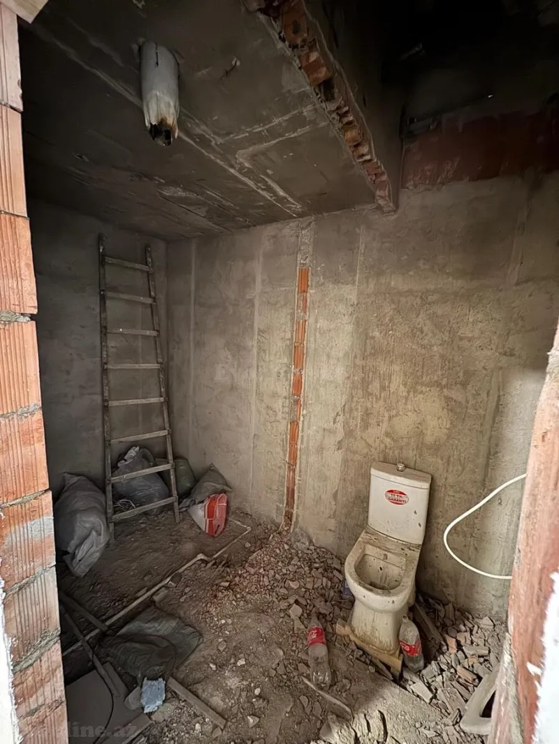 Satılır 3 otaqlı Mənzil Köhnə tikili 110 m² İçərişəhər m. - şəkil 12