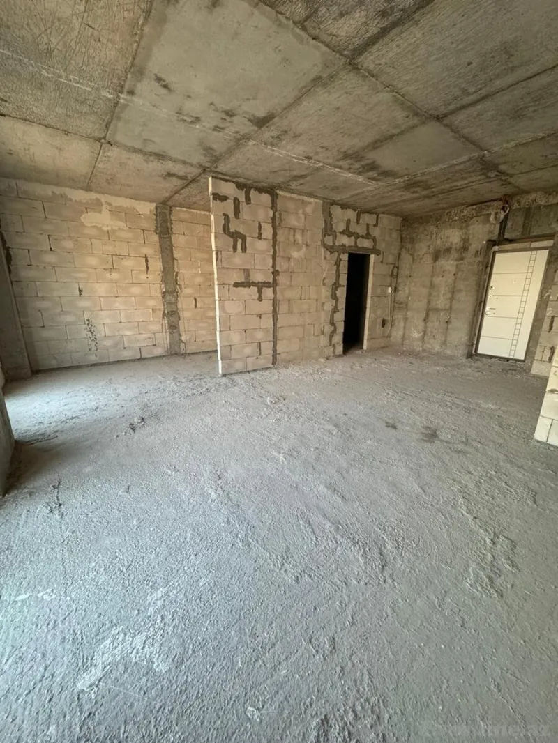 Satılır 2 otaqlı Mənzil Yeni tikili 98 m² 8 Noyabr m. - şəkil 2