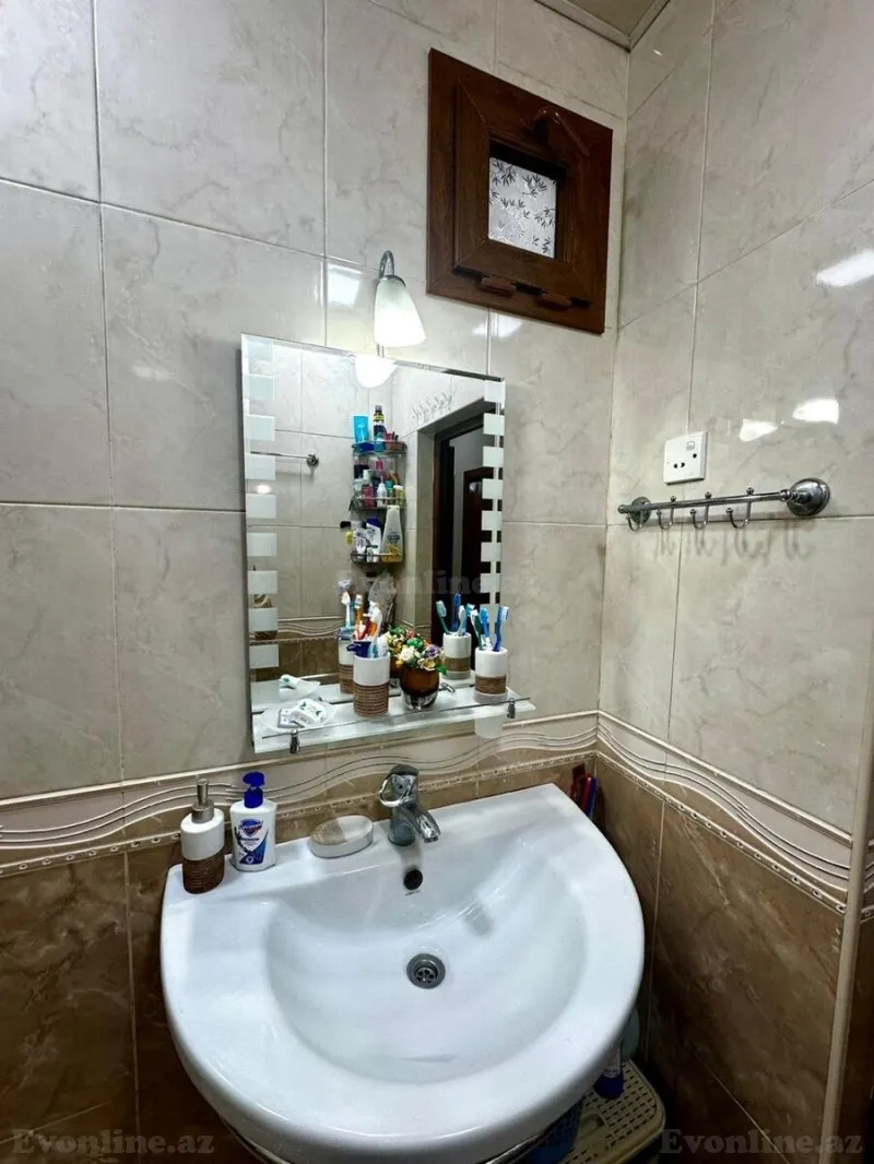 Satılır 3 otaqlı Mənzil Köhnə tikili 75 m² Suraxanı r. - şəkil 13