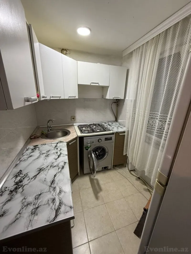 Kirayə verilir 3 otaqlı Mənzil Köhnə tikili 68 m² İnşaatçılar m. - şəkil 7