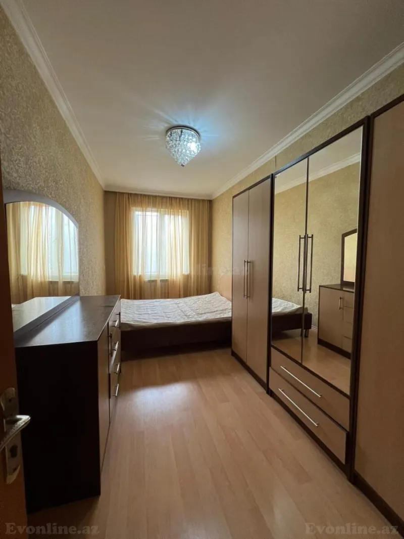 Satılır 3 otaqlı Mənzil Köhnə tikili 55 m² 3-cü mikrorayon - şəkil 2