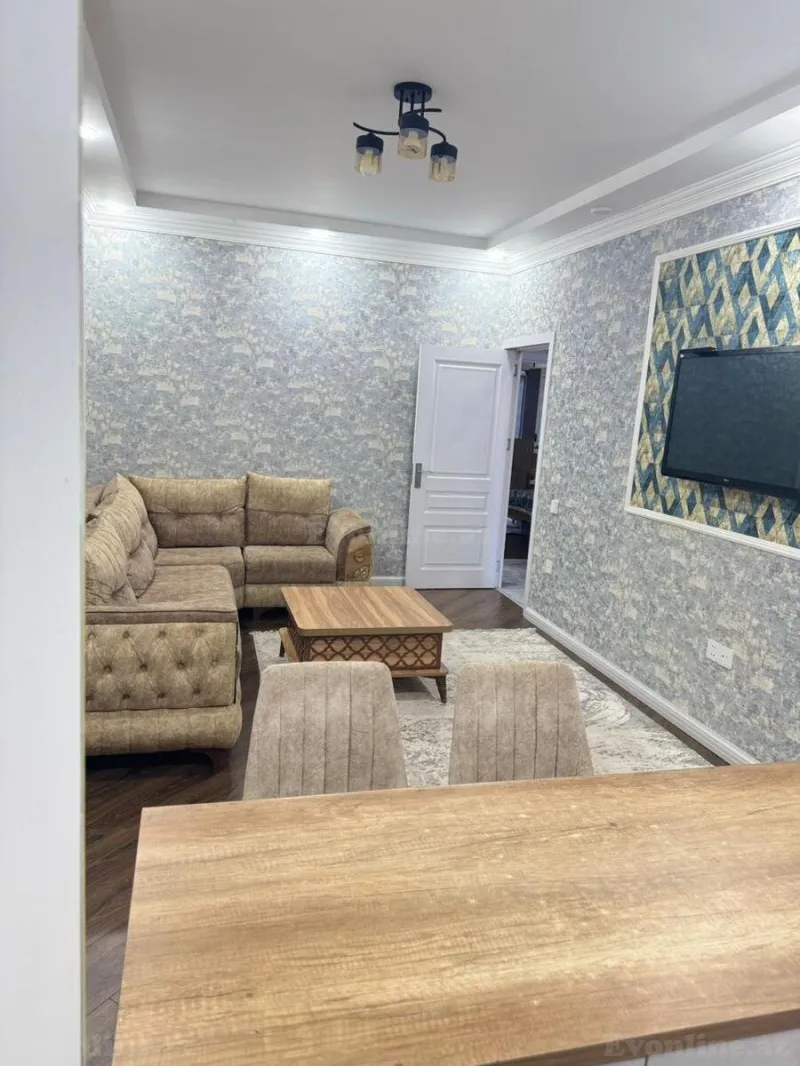 Satılır 4 otaqlı Mənzil Köhnə tikili 90 m² 4-cü mikrorayon - şəkil 3