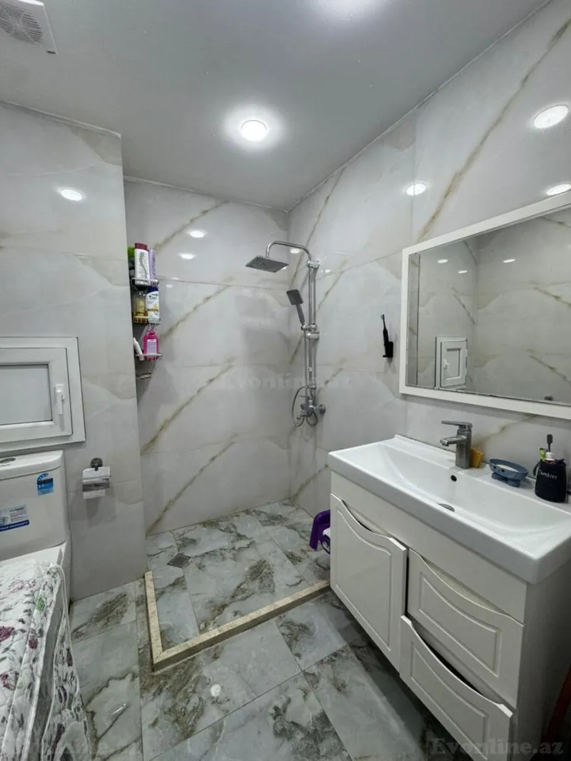 Satılır 4 otaqlı Mənzil Köhnə tikili 90 m² 4-cü mikrorayon - şəkil 15