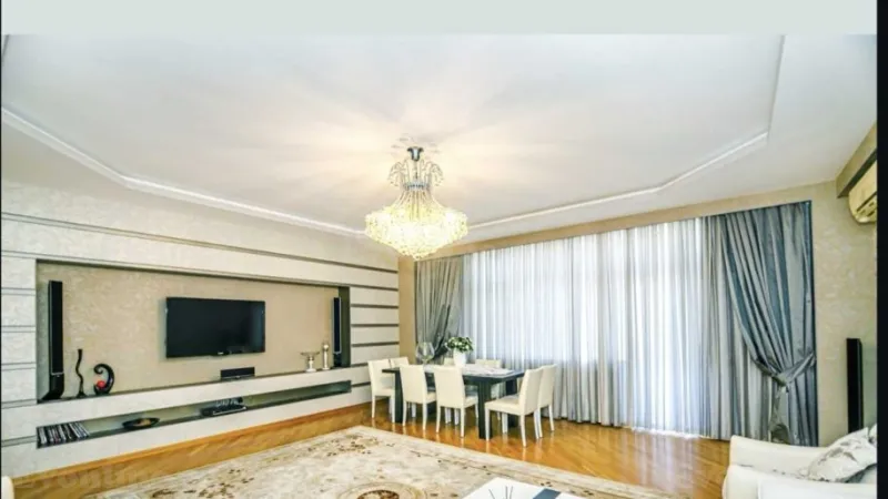 Kirayə verilir 3 otaqlı Mənzil Yeni tikili 220 m² 28 May m. - şəkil 2