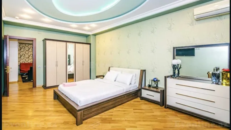 Kirayə verilir 3 otaqlı Mənzil Yeni tikili 220 m² 28 May m. - şəkil 5