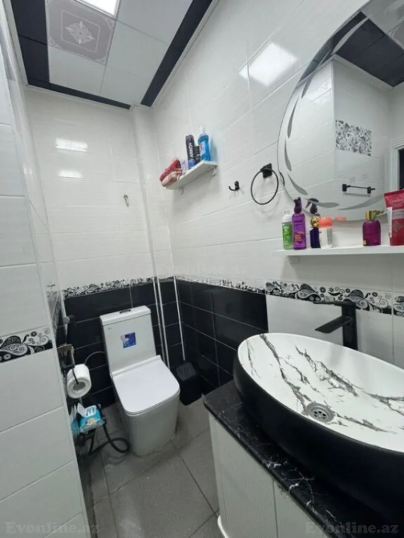 Satılır 4 otaqlı Mənzil Köhnə tikili 75 m² Azadlıq prospekti m. - şəkil 12