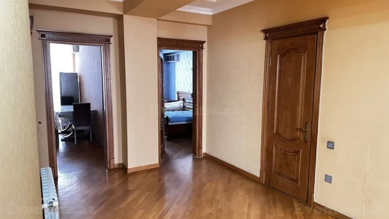 Kirayə verilir 3 otaqlı Mənzil Yeni tikili 157 m² 8 Noyabr m. - şəkil 6