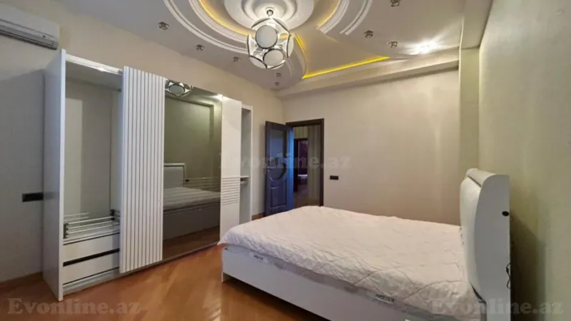 Kirayə verilir 4 otaqlı Mənzil Yeni tikili 220 m² Elmlər Akademiyası m. - şəkil 24