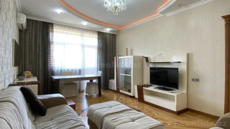 Kirayə verilir 3 otaqlı Mənzil Yeni tikili 115 m² 8 Noyabr m.