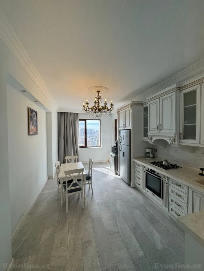 Kirayə verilir 5 otaqlı Mənzil Yeni tikili 210 m² Nizami m. - şəkil 5