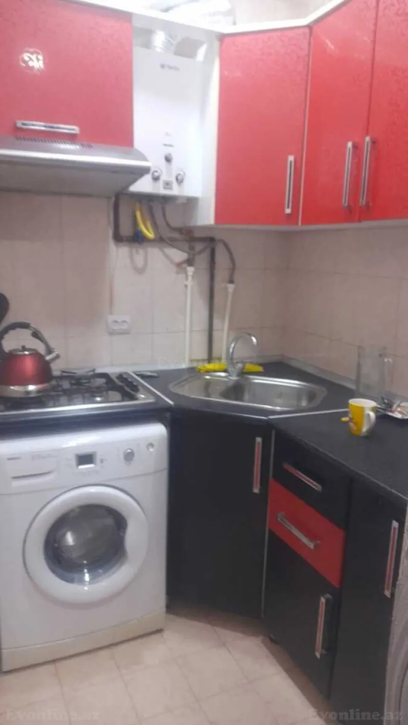 Satılır 2 otaqlı Mənzil Köhnə tikili 35 m² 4-cü mikrorayon - şəkil 8