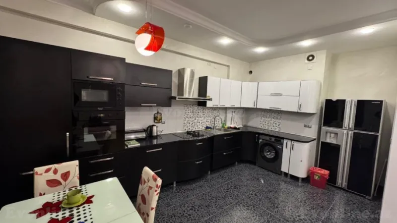 Kirayə verilir 3 otaqlı Mənzil Yeni tikili 125 m² Xətai m. - şəkil 5