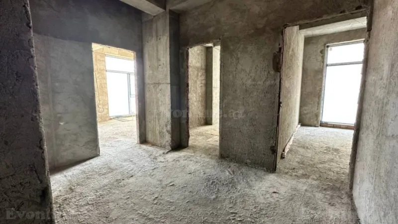 Satılır 3 otaqlı Mənzil Yeni tikili 85 m² Qaradağ r. - şəkil 5