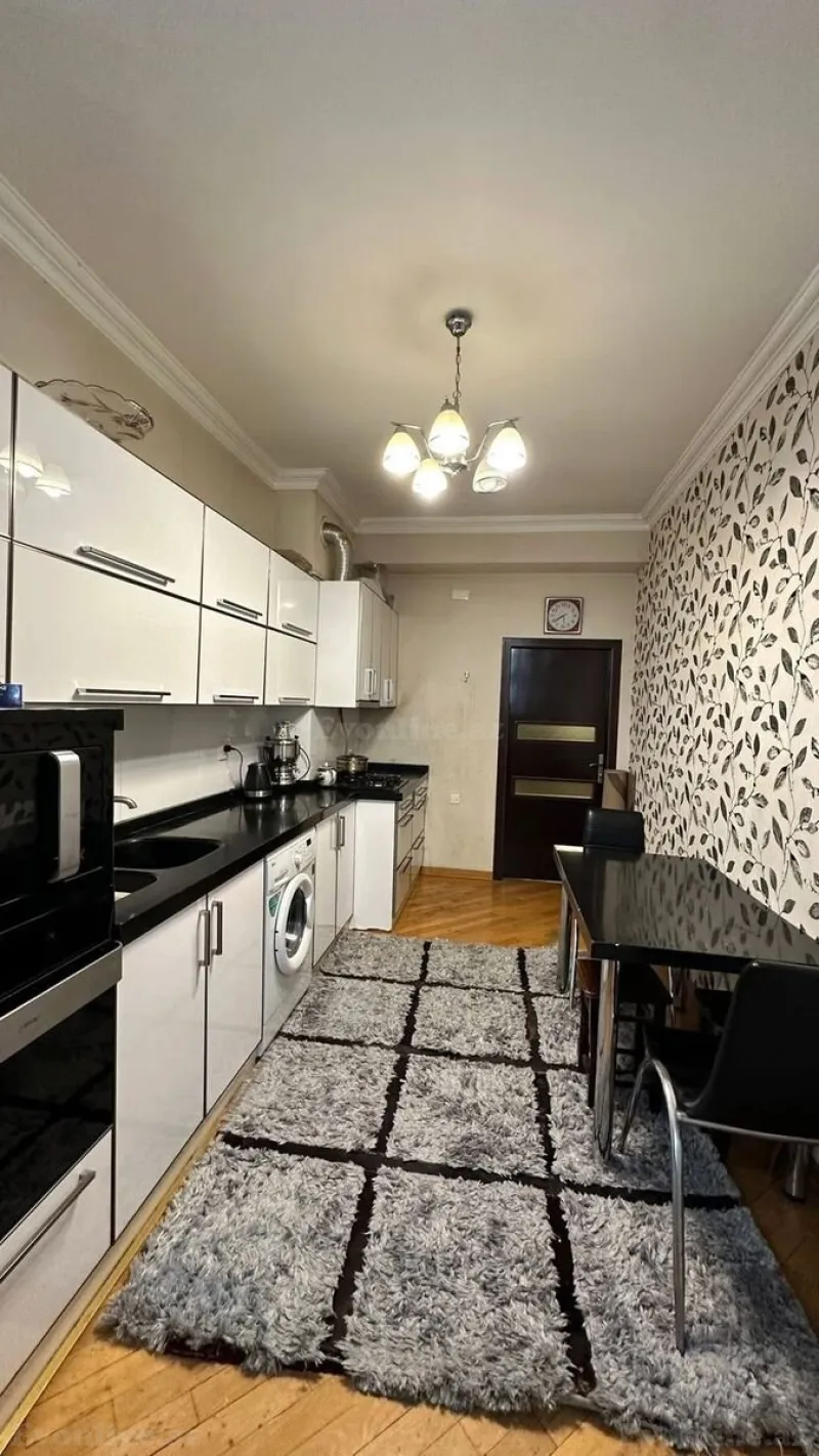 Satılır 3 otaqlı Mənzil Yeni tikili 130 m² Neftçilər m. - şəkil 10