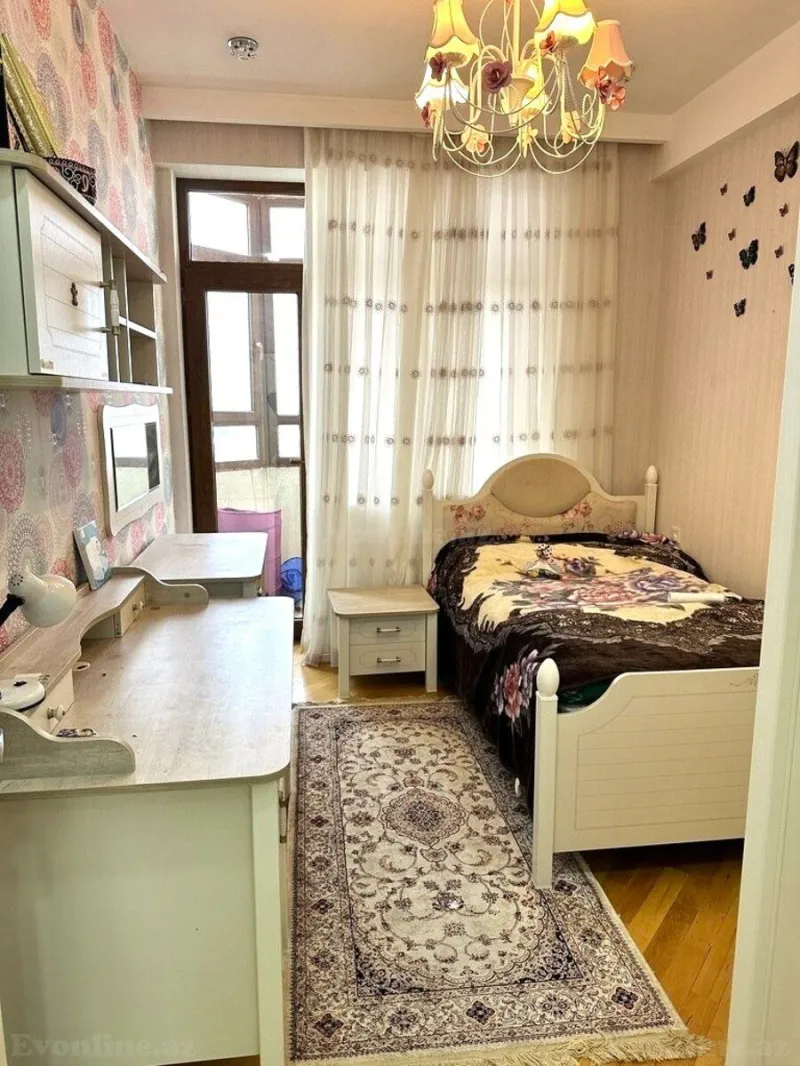 Satılır 3 otaqlı Mənzil Yeni tikili 125 m² Qara Qarayev m. - şəkil 9