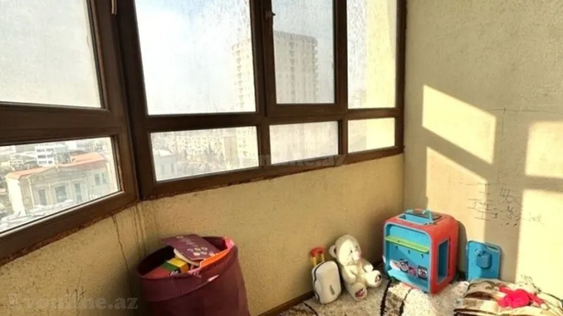 Satılır 3 otaqlı Mənzil Yeni tikili 125 m² Qara Qarayev m. - şəkil 13