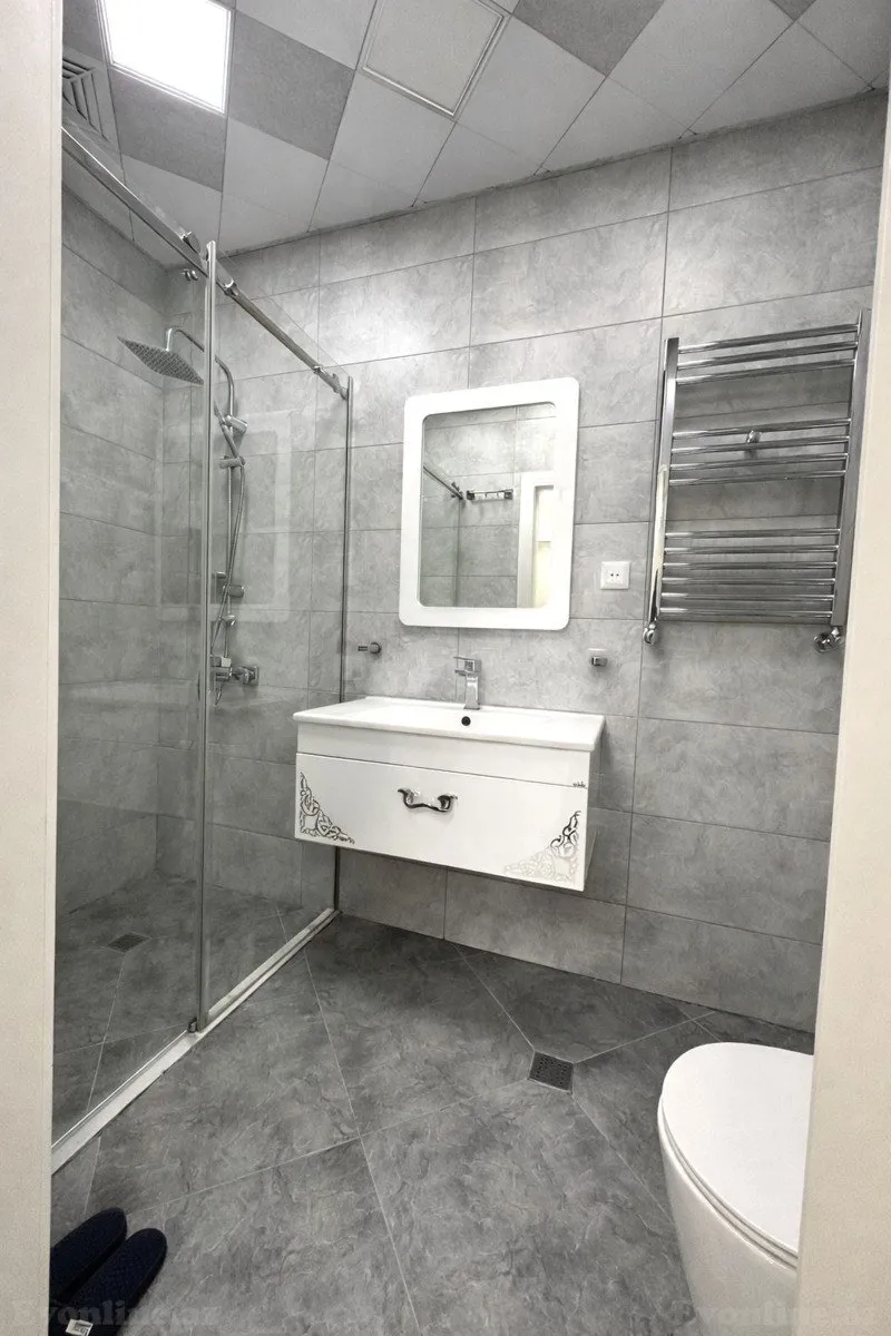 Satılır 3 otaqlı Mənzil Yeni tikili 125 m² Qara Qarayev m. - şəkil 19