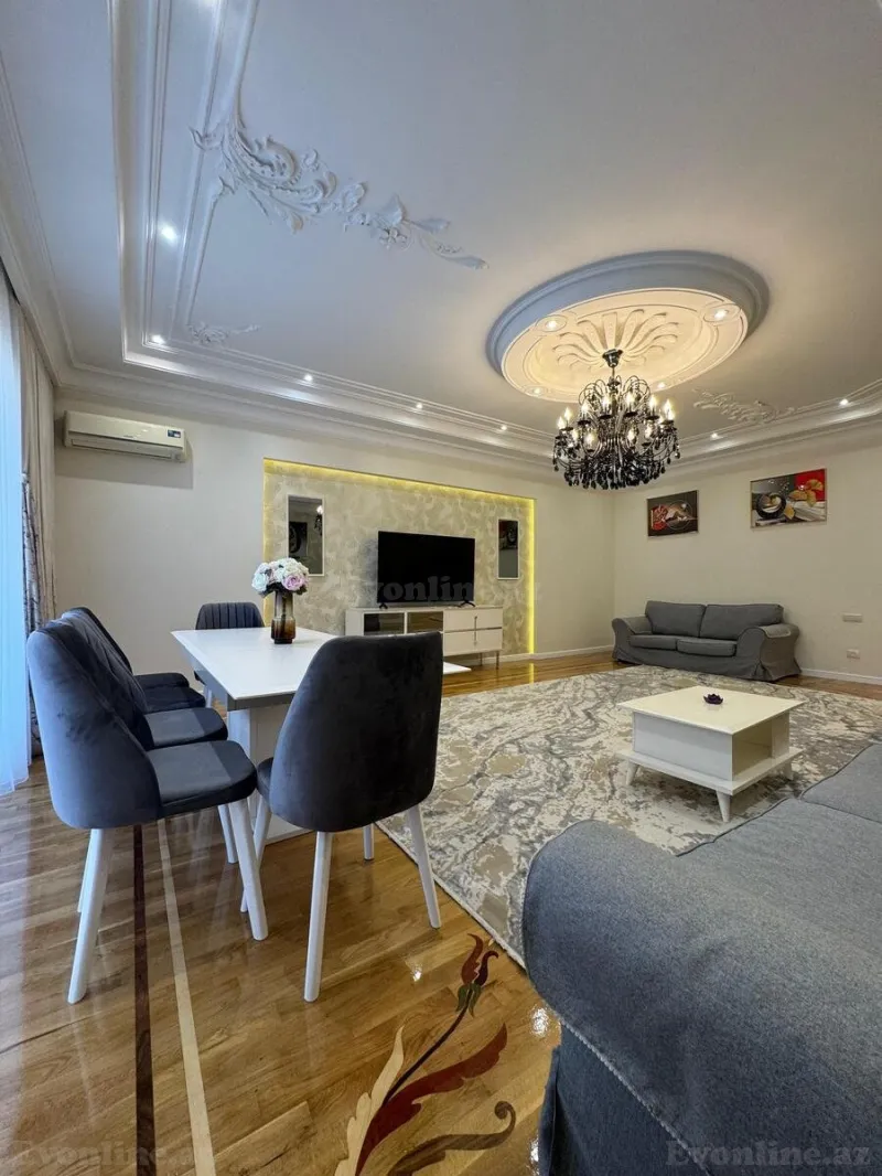 Satılır 4 otaqlı Mənzil Yeni tikili 225 m² 28 May m. - şəkil 6