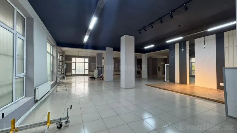 Kirayə verilir Obyekt 600 m² Xətai m.