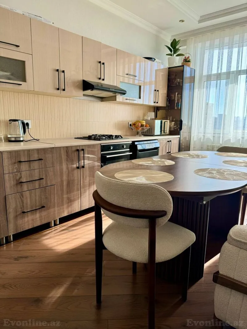 Satılır 2 otaqlı Mənzil Yeni tikili 100 m² Neftçilər m. - şəkil 6