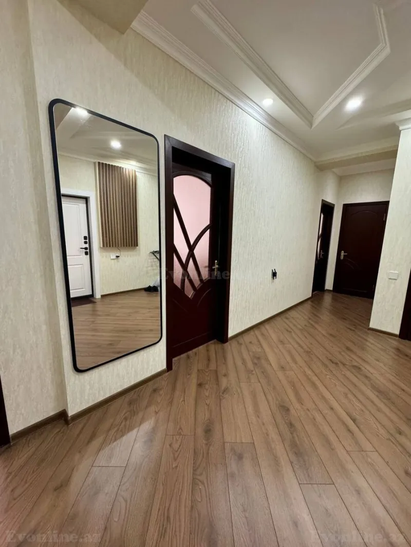 Satılır 2 otaqlı Mənzil Yeni tikili 100 m² Neftçilər m. - şəkil 10